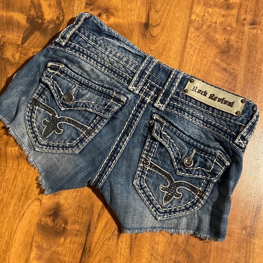 Rock Revival 24 Scarlett Short